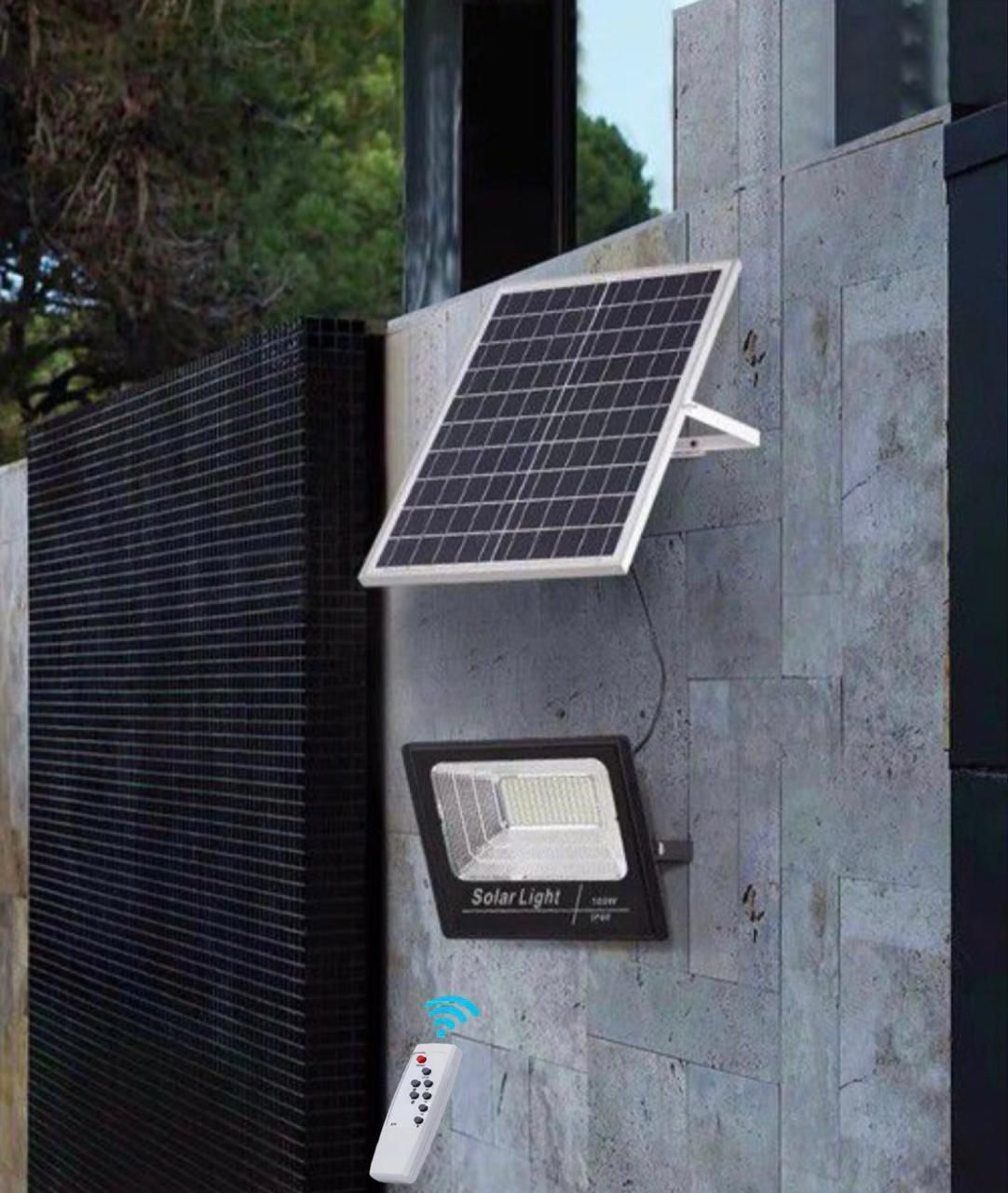 Solar Floodlight with Remote 200W and 600W