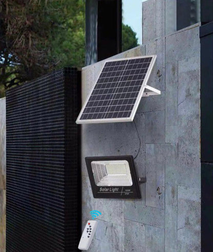 Solar Floodlight with Remote 200W and 600W