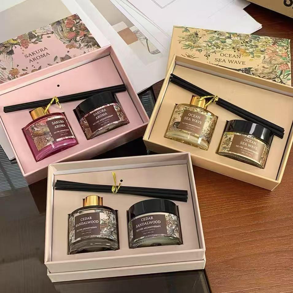 Essential Oil Scented Candle and Diffuser Set - in Gift Box