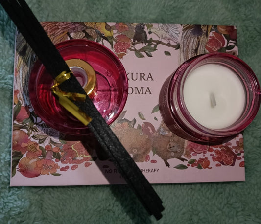 Essential Oil Scented Candle and Diffuser Set - in Gift Box