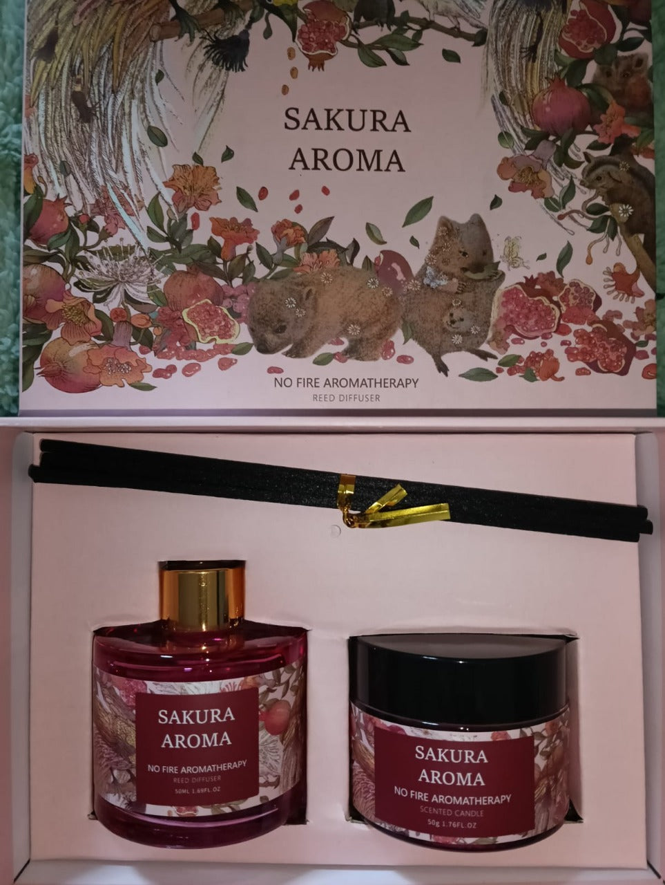 Essential Oil Scented Candle and Diffuser Set - in Gift Box